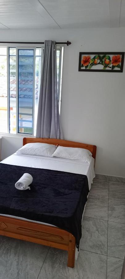 סאלנטו Apartamento Familiar Maral 2 מראה חיצוני תמונה