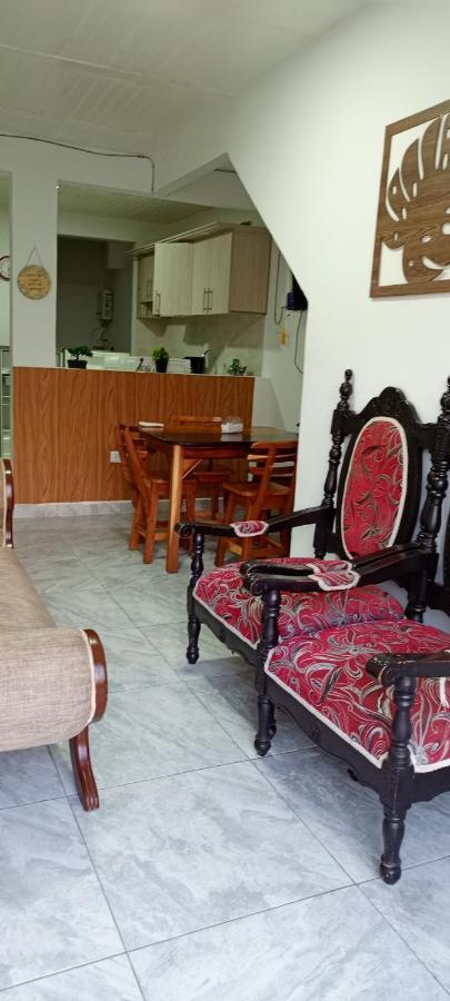 סאלנטו Apartamento Familiar Maral 2 מראה חיצוני תמונה