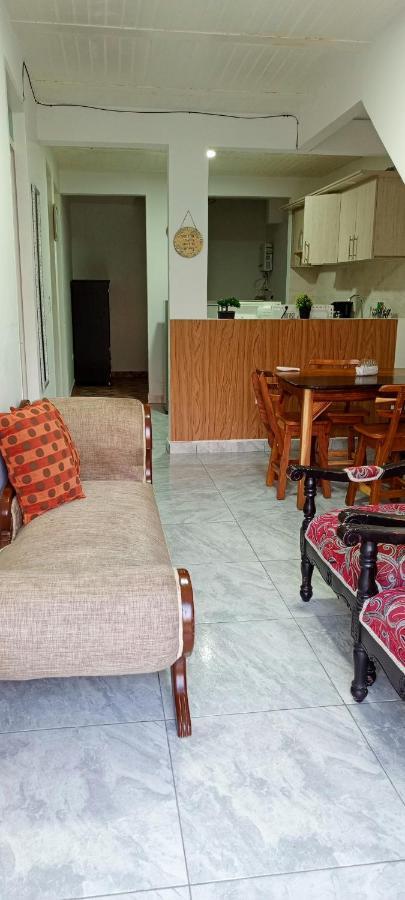 סאלנטו Apartamento Familiar Maral 2 מראה חיצוני תמונה