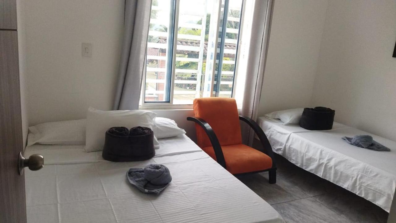 סאלנטו Apartamento Familiar Maral 2 מראה חיצוני תמונה